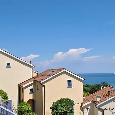 Villa Luxury Design Villas With Pool And Sea View