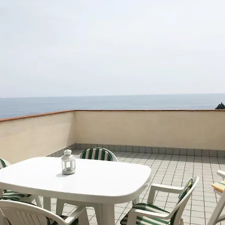 Luxury Design Villas With Pool And Sea View * Spotorno